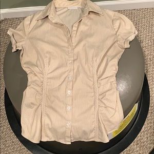 New York & Company stretch button small shirt